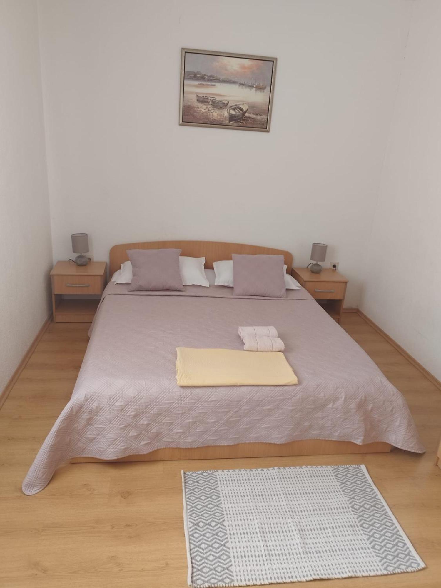 Apartmani Grgic 트로기르 외부 사진